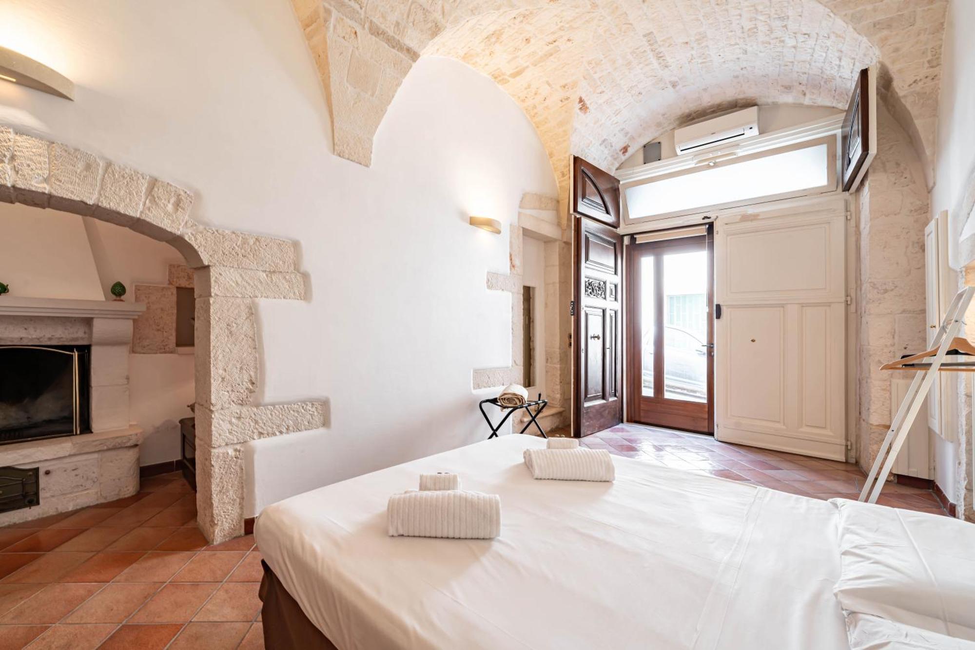 Ferienwohnung Alma Apuliae By Rentbeat Ostuni Exterior foto